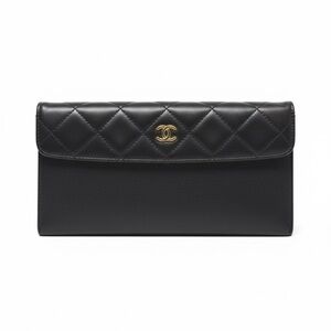 Chanel Matelasse Black Lambskin Leather Clutch
